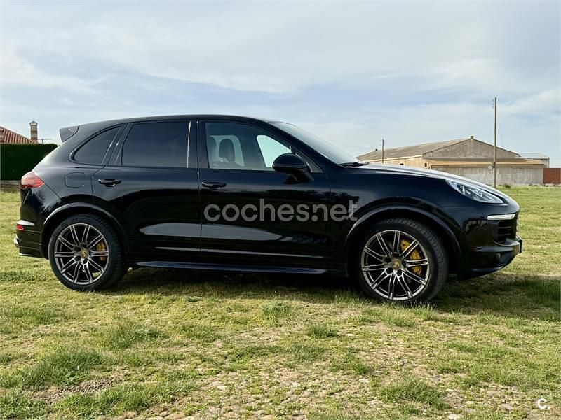 Usado Porsche Cayenne S Platinum Edition 385 CV (283 kW) 2017 Negro SUV