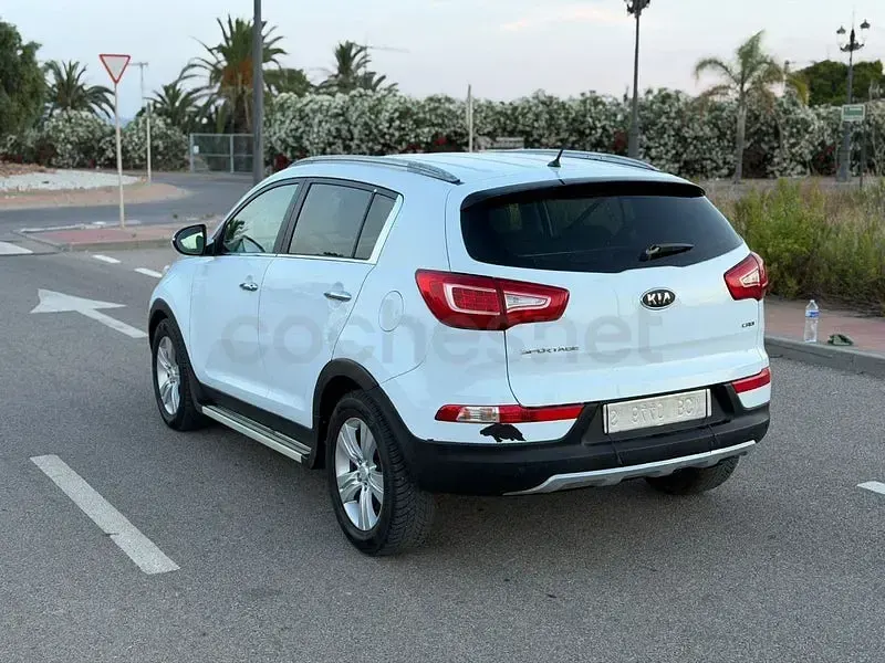 Usado Kia Sportage 115 CV (84 kW) 2012 Blanco SUV