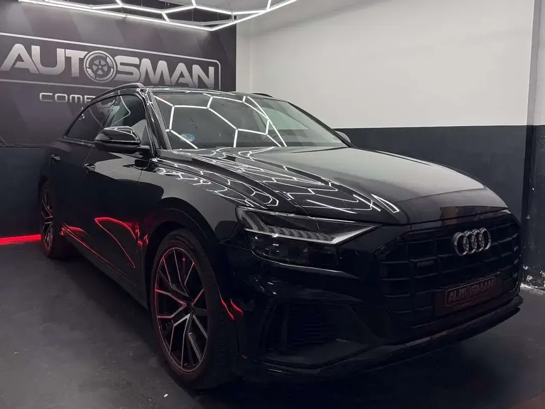 Usado Audi Q8 Premium 286 CV (210 kW) 2019 Negro SUV