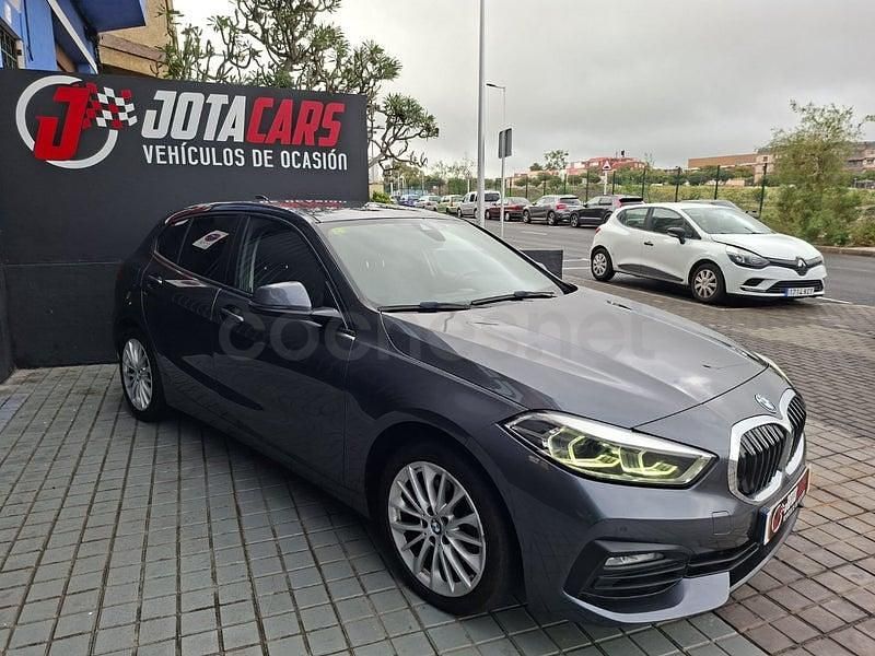 Usado BMW 118 136 CV (100 kW) 2020 Gris / plata Utilitario