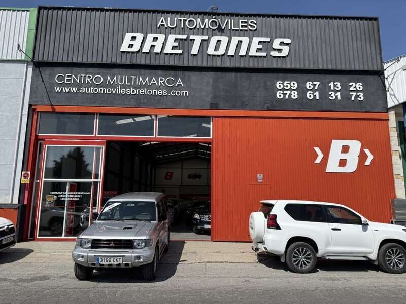 Gris Usado 2003 Mitsubishi Montero SUV | 11.500 € (Precio justo) - Imagen 1/4
