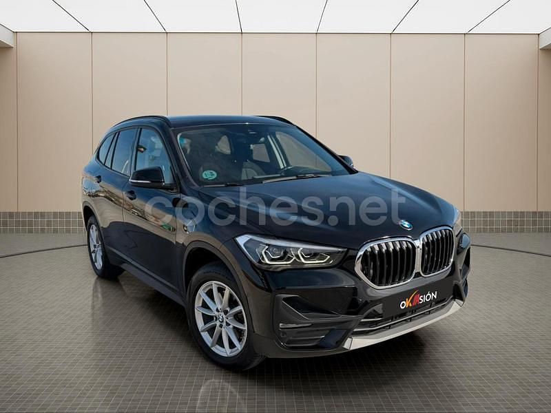 Negro Usado 2021 BMW X1 SUV | 27.900 € (Un poco caro) - Imagen 1/4
