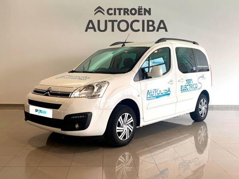 Blanco Usado 2020 Citroën Berlingo Feel Monovolumen | 39.500 € - Imagen 1/4
