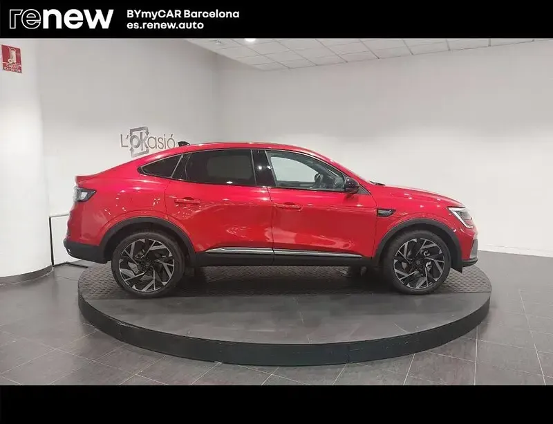 Usado Renault Arkana Esprit Alpine 145 CV (106 kW) 2024 Rojo SUV