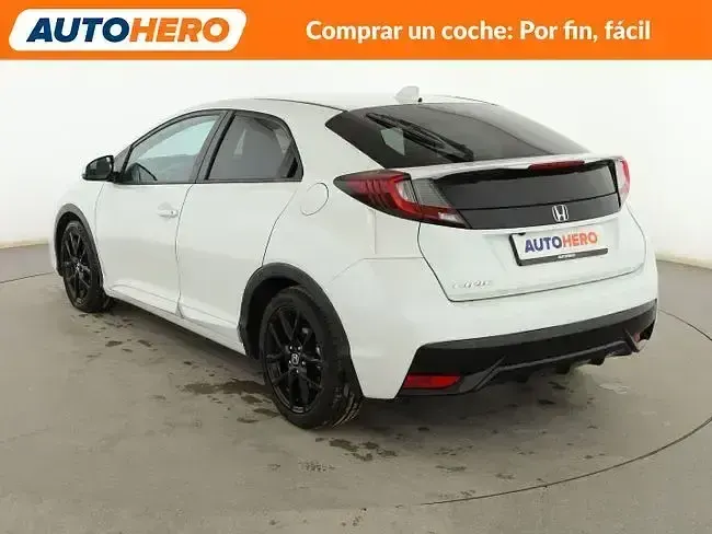 Usado Honda Civic Sport 120 CV (88 kW) 2016 Blanco Berlina