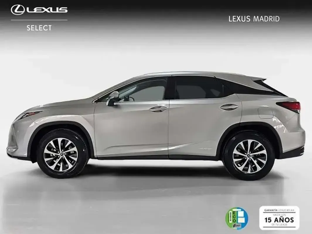 Usado Lexus RX450h Business Edition 315 CV (231 kW) 2021 Plateado SUV