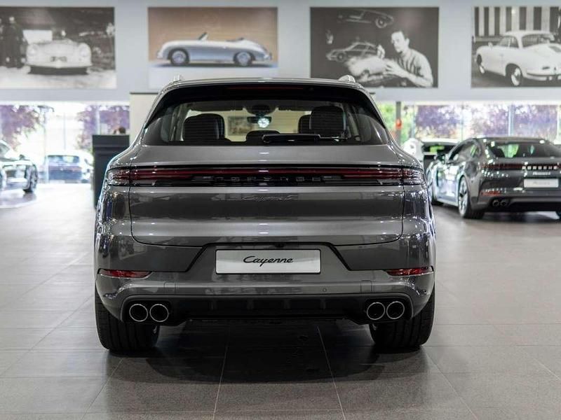 Usado Porsche Cayenne S 475 CV (349 kW) 2025 Gris SUV