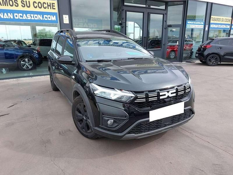 Negro Usado 2023 Dacia Jogger Extreme Monovolumen | 15.890 € - Imagen 1/4