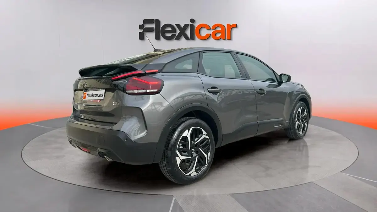 Usado Citroën C4 Feel 131 CV (96 kW) 2023 Gris SUV