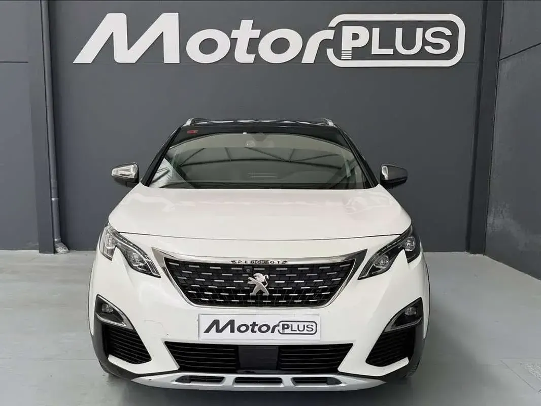 Usado Peugeot 5008 GTi 180 CV (132 kW) 2019 Blanco SUV