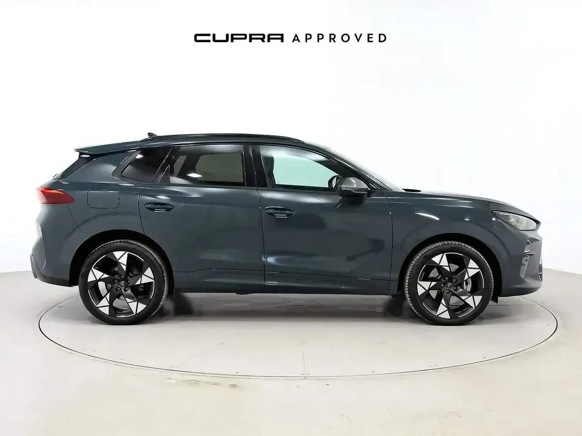 Usado Cupra Terramar 204 CV (150 kW) 2025 Azul SUV