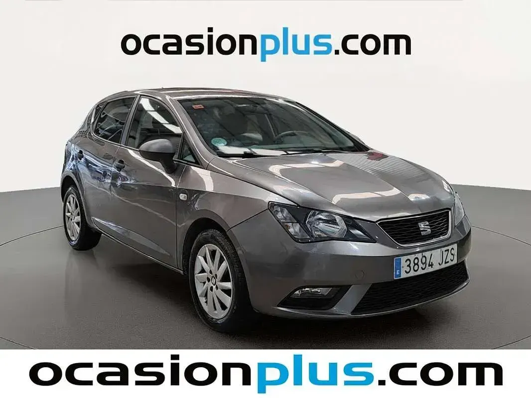 Usado Seat Ibiza Reference 90 CV (66 kW) 2017 Gris Utilitario