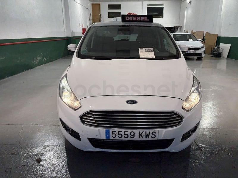 Usado Ford S-MAX Trend 150 CV (110 kW) 2019 Blanco Monovolumen