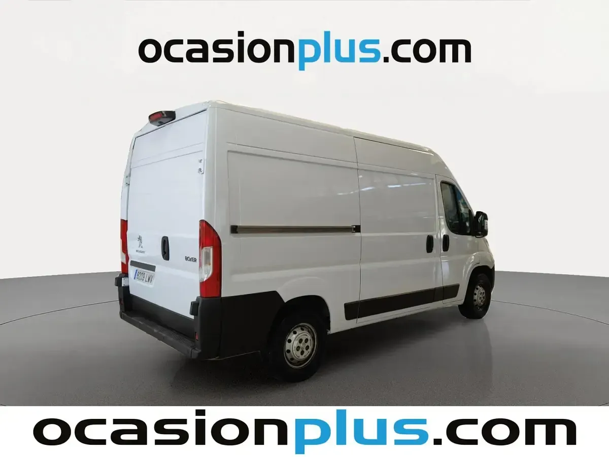 Usado Peugeot Boxer S 140 CV (102 kW) 2022 Blanco Van