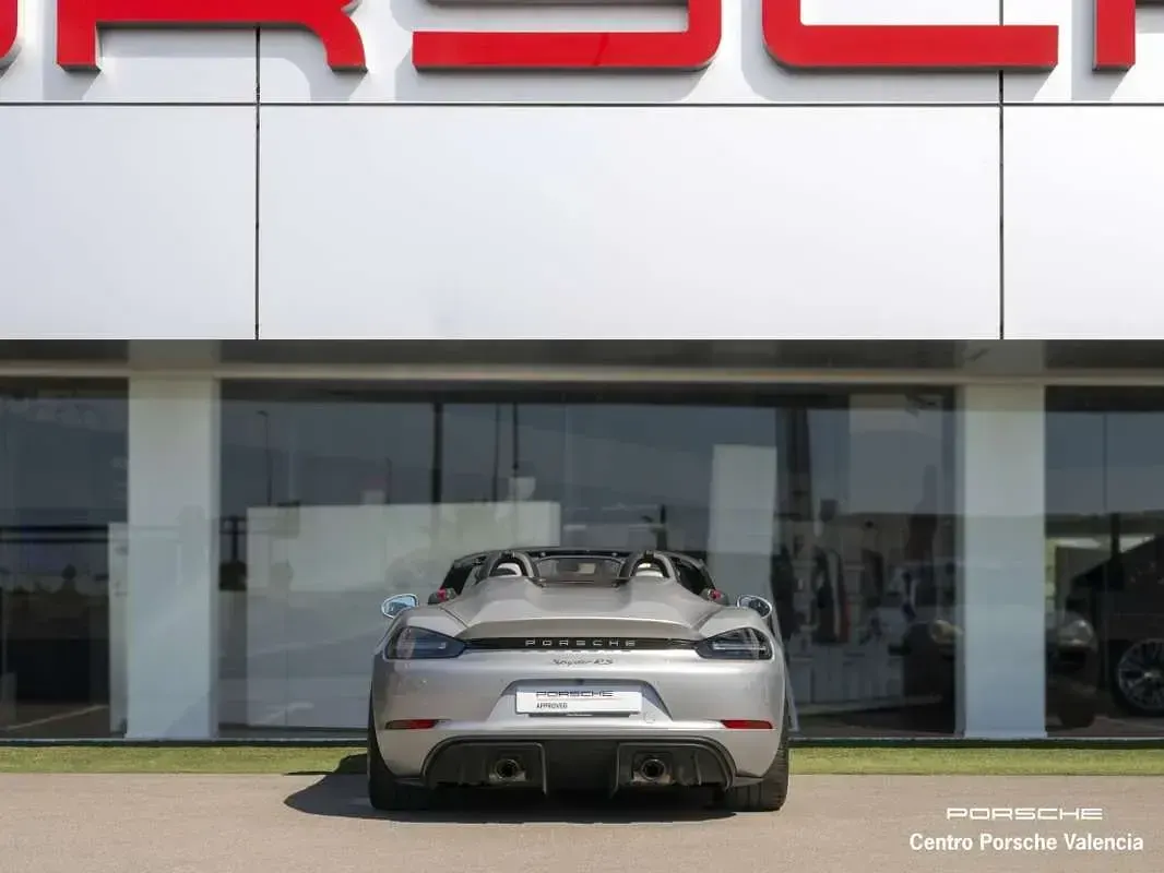 Usado Porsche 718 500 CV (367 kW) 2025 Gris Coupe
