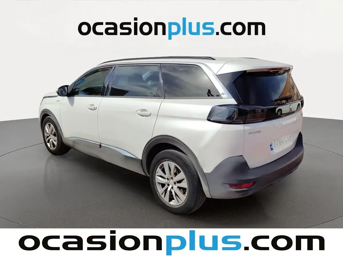 Usado Peugeot 5008 Style 131 CV (96 kW) 2021 Blanco SUV