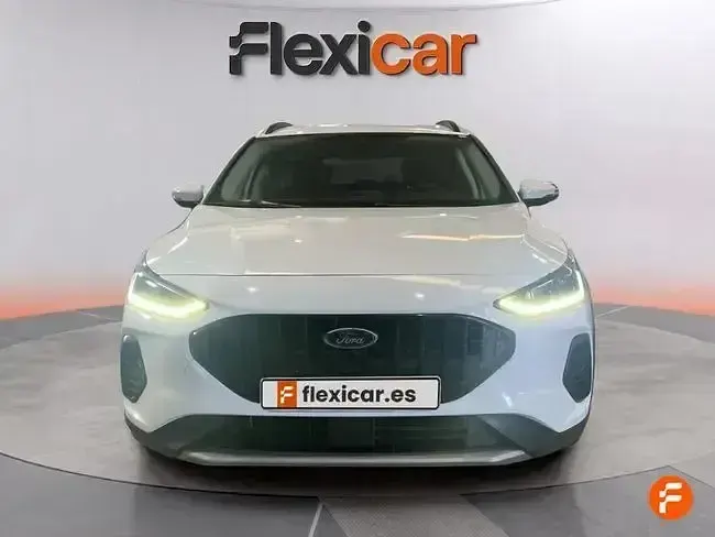 Usado Ford Focus Active 155 CV (114 kW) 2022 Blanco Berlina