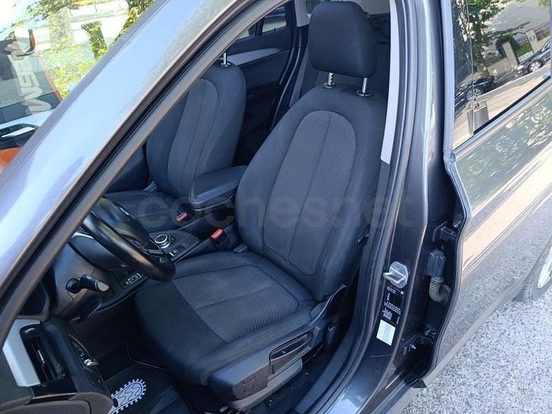 Usado BMW X1 136 CV (100 kW) 2021 Gris / plata SUV