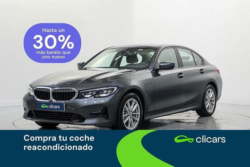 Gris Usado 2020 BMW 330e Berlina | 26.990 € (Precio justo) - Imagen 1/4