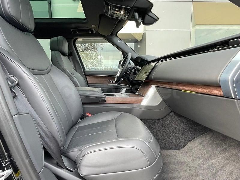 Usado Land Rover Range Rover SE 300 CV (220 kW) 2024 Santorini black SUV