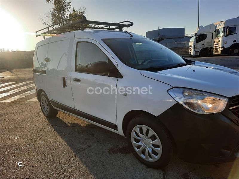 Blanco Usado 2019 Dacia Dokker Essentiel Monovolumen | 7200 € (Super precio) - Imagen 1/4