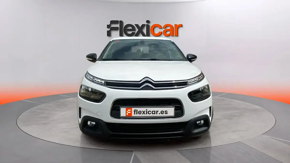 Usado Citroën C4 Comfort 110 CV (80 kW) 2018 Blanco Berlina