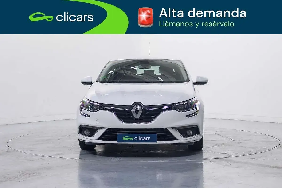 Usado Renault Mégane III Intens 110 CV (80 kW) 2016 Blanco Utilitario
