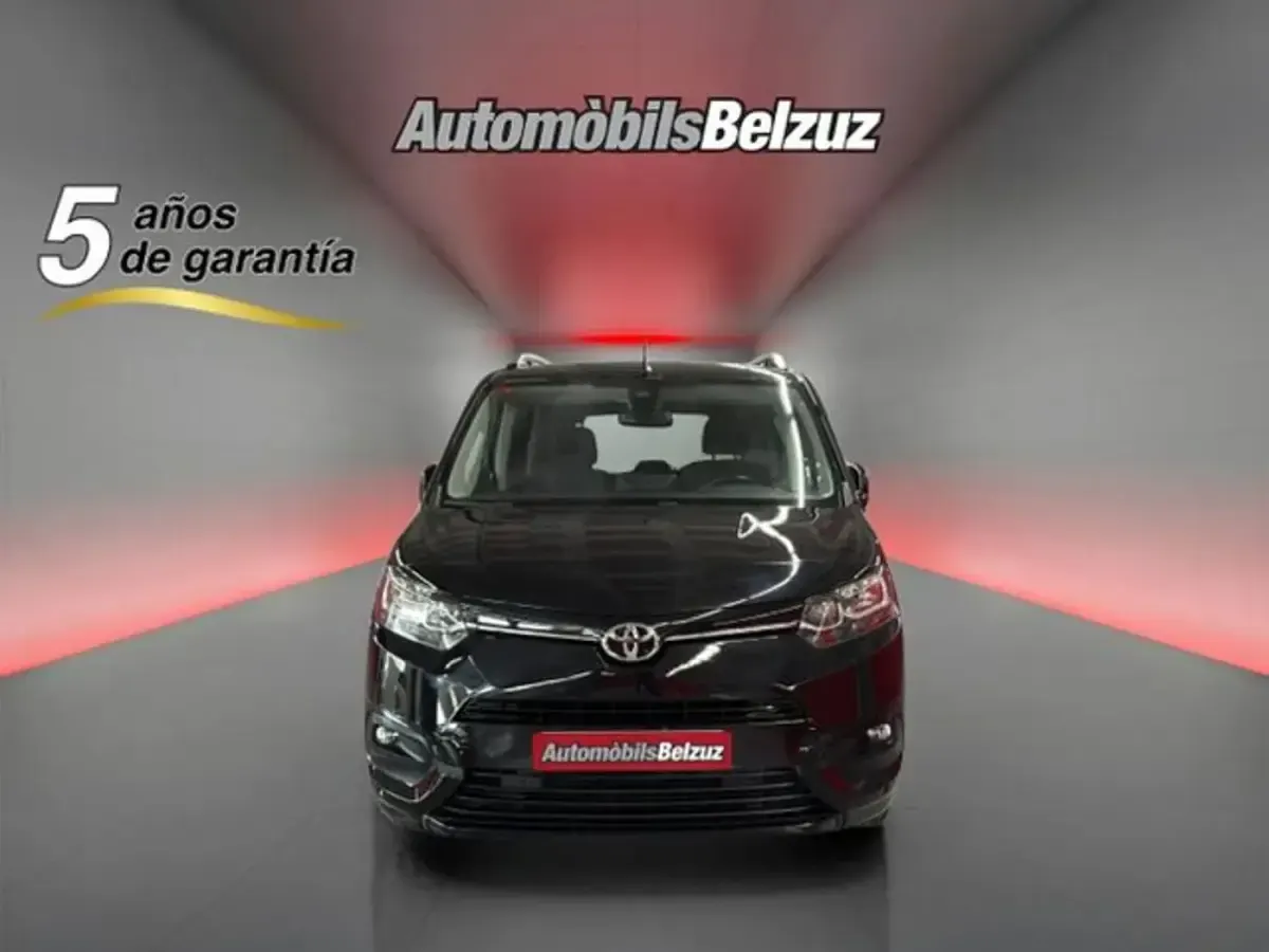 Używany Toyota Proace Verso Active 110 KM (80 kW) 2021 Czarny Kombi