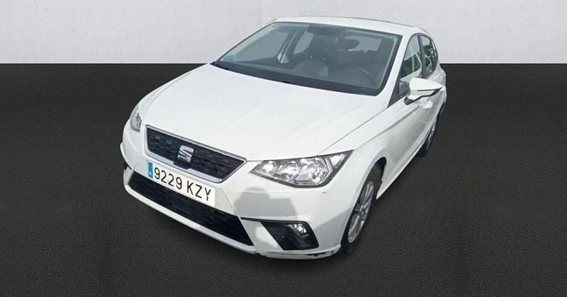 Usado Seat Ibiza Style Plus 95 CV (69 kW) 2019 Utilitario