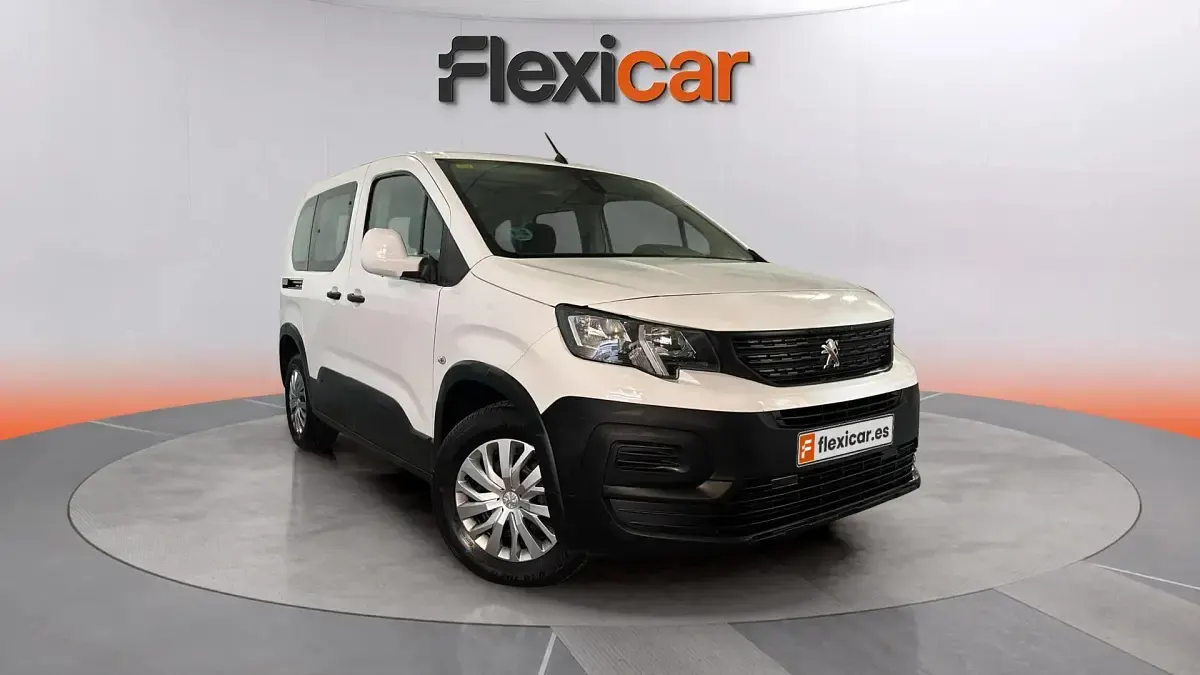 Begagnad Peugeot Rifter Access 101 HK (74 kW) 2020 Minibuss
