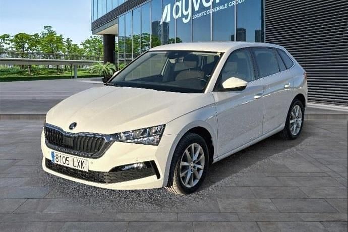 Usado 2022 Skoda Scala Utilitario | 12.500 € (Buen precio) - Imagen 1/4