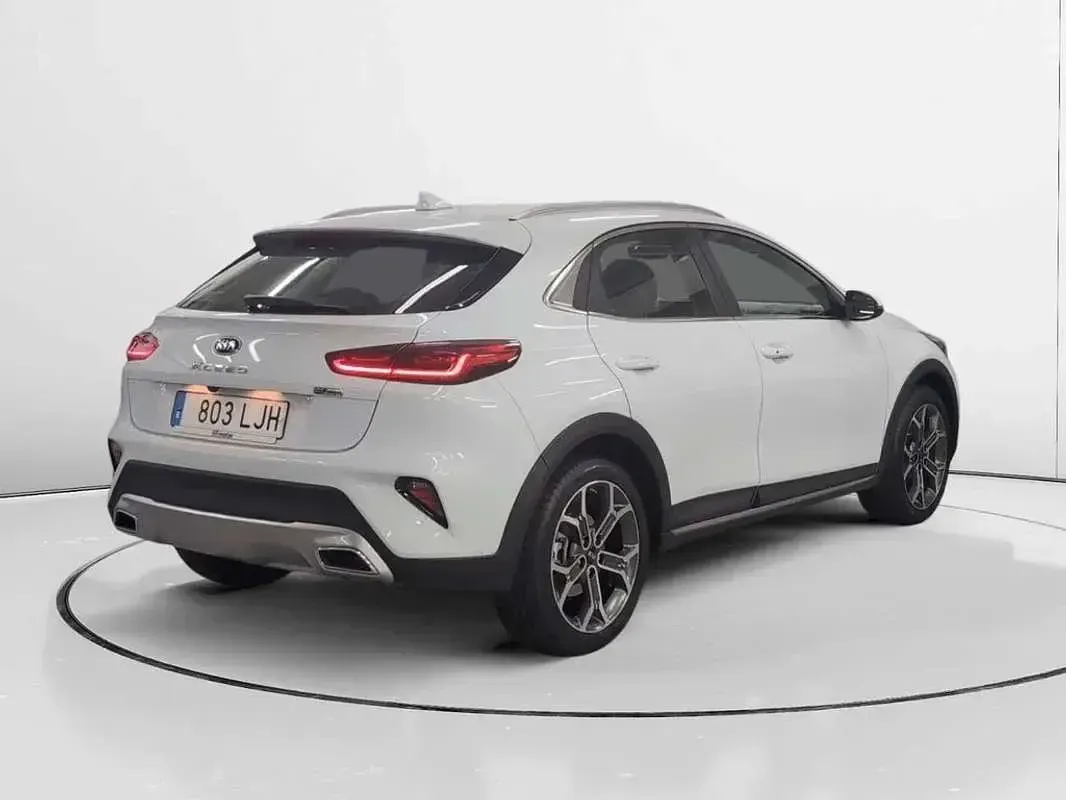 Usado Kia XCeed 141 CV (103 kW) 2020 Blanco SUV