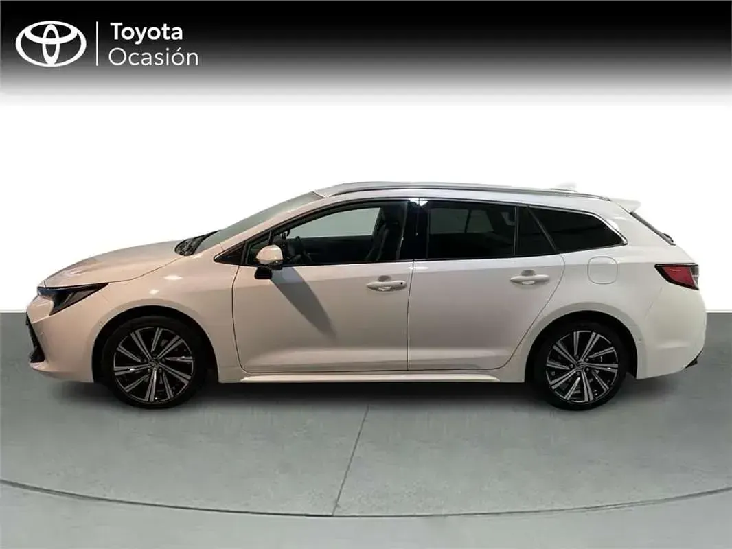 Usado Toyota Corolla Style 184 CV (135 kW) 2022 Blanco Utilitario