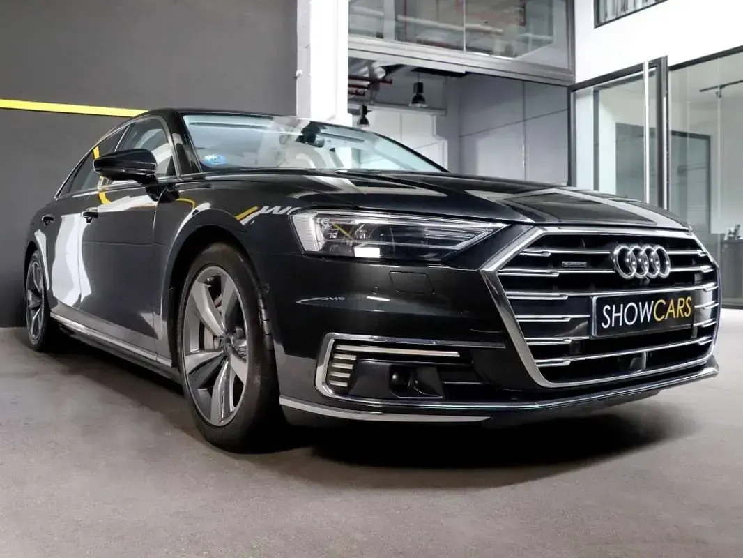 Usado Audi A8 Exclusive 462 CV (339 kW) 2021 Negro Berlina