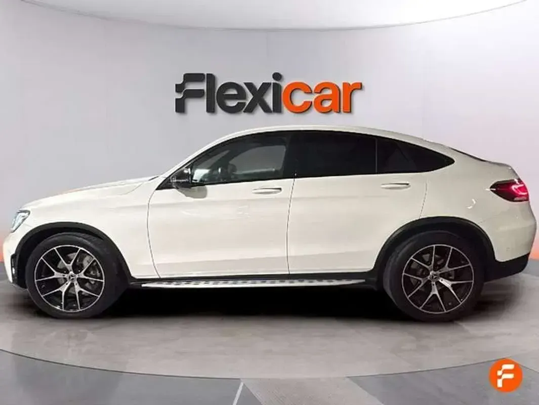 Usado Mercedes GLC300 245 CV (180 kW) 2019 Blanco SUV