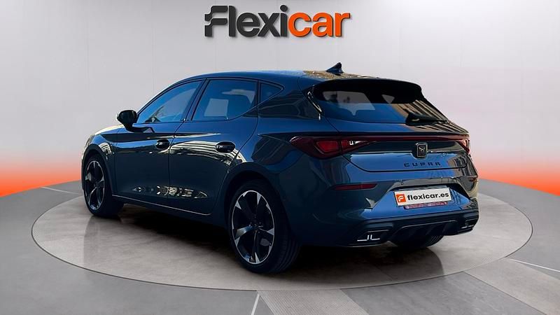 Usado Cupra Leon 150 HP (110 kW) 2023 Cinzento Sedan