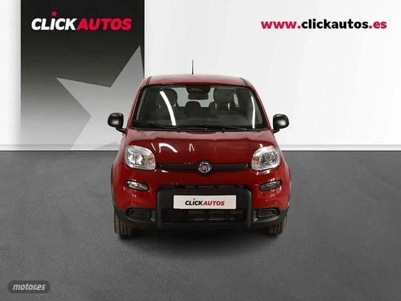 Usado Fiat Panda Classica 70 HP (51 kW) 2025 Vermelho Sedan