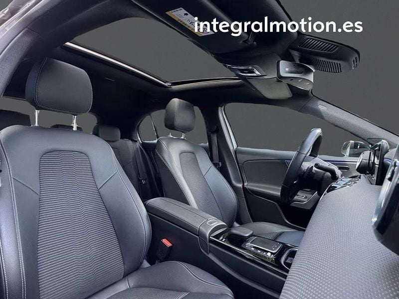 Usado Mercedes A200 149 CV (109 kW) 2021 Grisnegro Berlina