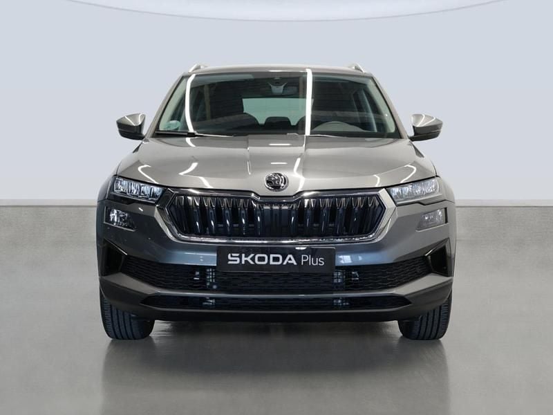 Usado Skoda Karoq Selection 150 CV (110 kW) 2025 Gris SUV