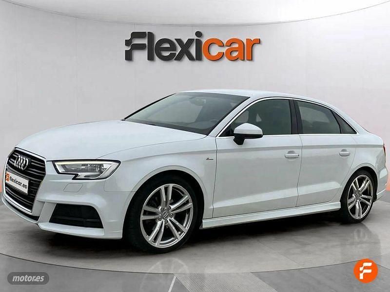 Usado Audi A3 S-Line 150 CV (110 kW) 2017 Blanco Berlina