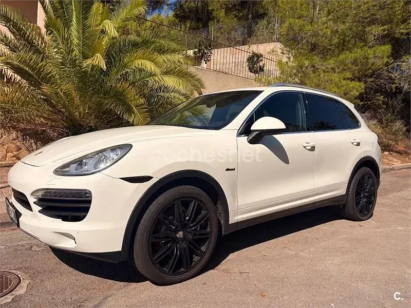 Usado Porsche Cayenne 240 CV (176 kW) 2011 Blanco SUV