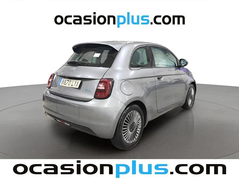 Usado Fiat 500e Icon 86 kW (118 CV) 2022 Gris Utilitario