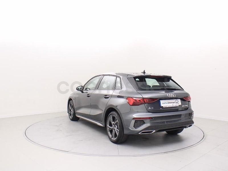 Usado Audi A3 S-Line 204 CV (150 kW) 2024 Blanco Berlina