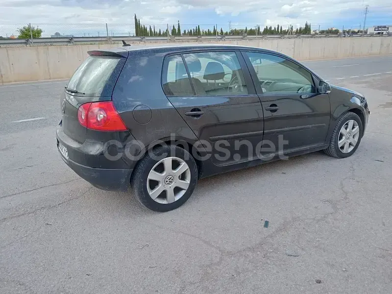 Usado VW Golf IV Sportline 140 CV (102 kW) 2006 Negro Berlina