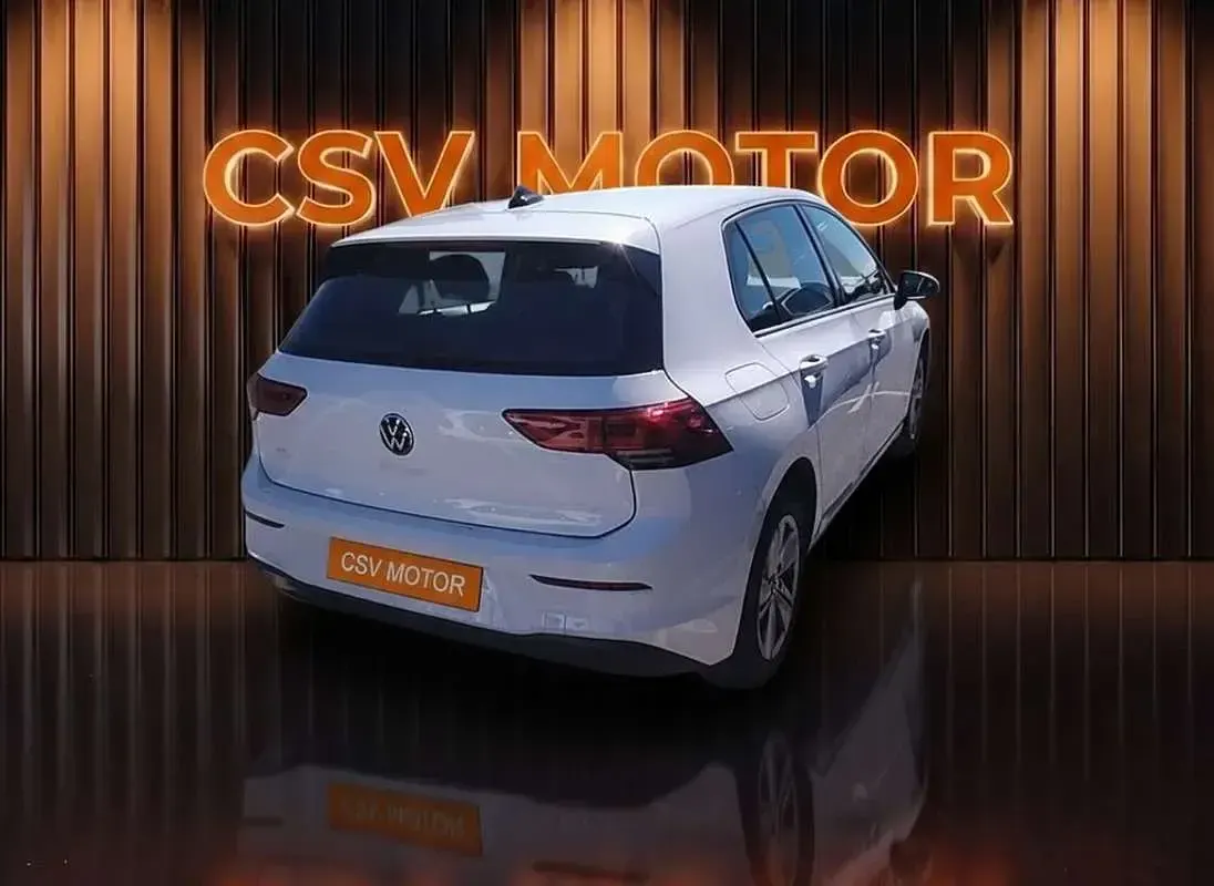 Usado VW Golf VII Life 116 CV (85 kW) 2021 Utilitario