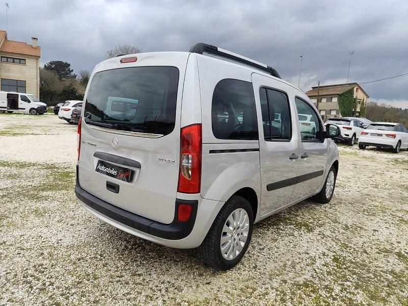 Usado Mercedes Citan 111 110 CV (80 kW) 2018 Gris / plata Familiar