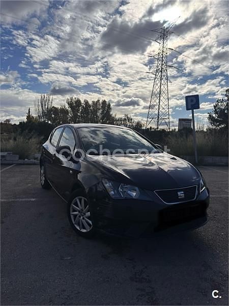 Usado Seat Ibiza CONNECT 95 CV (69 kW) 2015 Negro Berlina