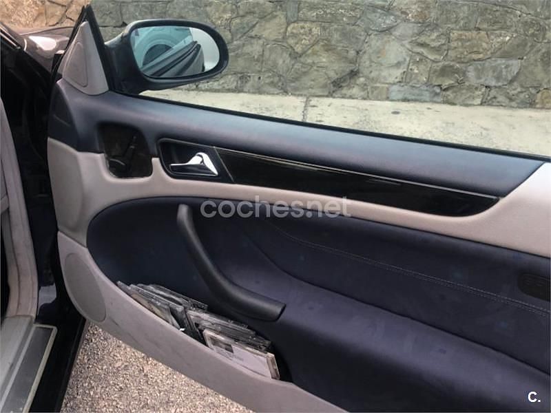 Usado Mercedes CLK200 Avantgarde 163 CV (119 kW) 2001 Azul Coupe