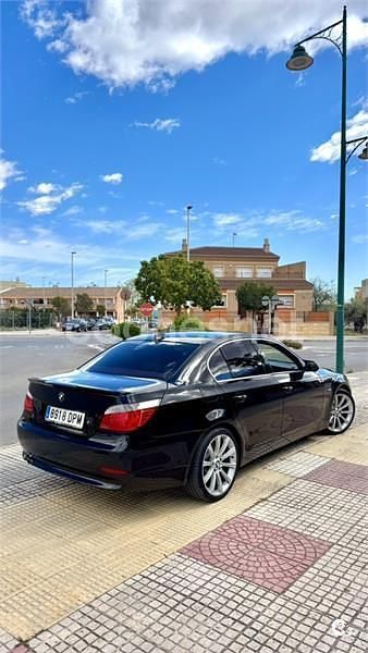 Usado BMW 523 177 CV (130 kW) 2005 Negro Berlina