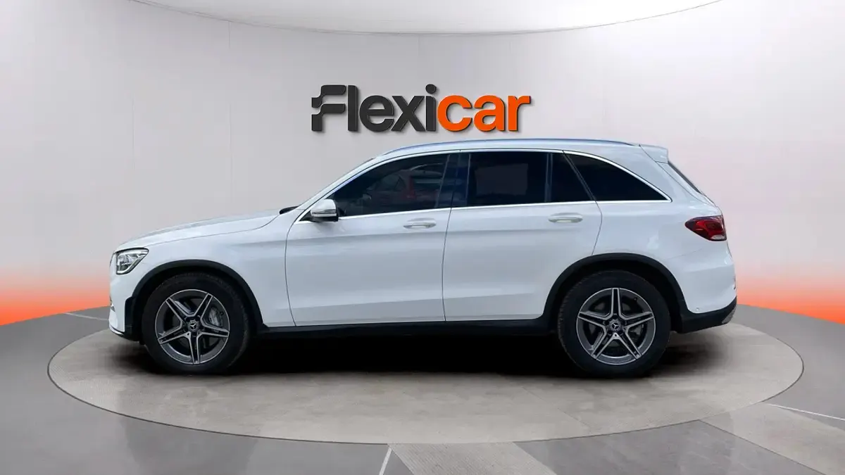 Usado Mercedes GLC200 163 CV (119 kW) 2022 Blanco SUV